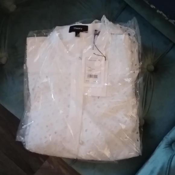 🌙HP💫NWT Theory Daisy Eyelet Cotton Silk Shirt - Picture 9 of 14